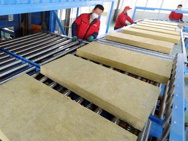 國標外墻巖棉保溫板